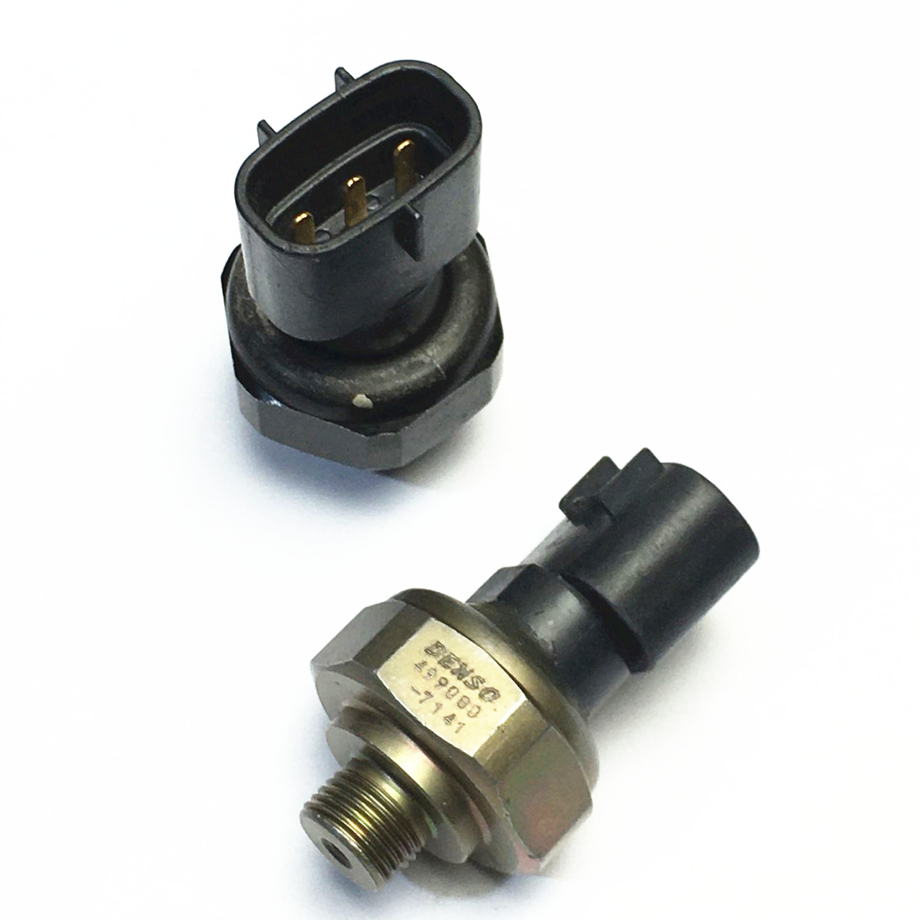 Oil Pressure Switch 499000-7141 8871933020 for Toyota Camry Corolla