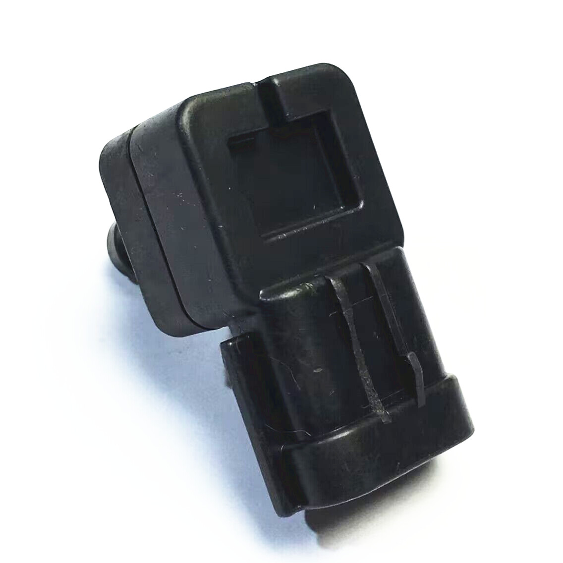 Suzuki 18590-58J20  Intake Pressure Sensor 1859058J2000 1859058J20