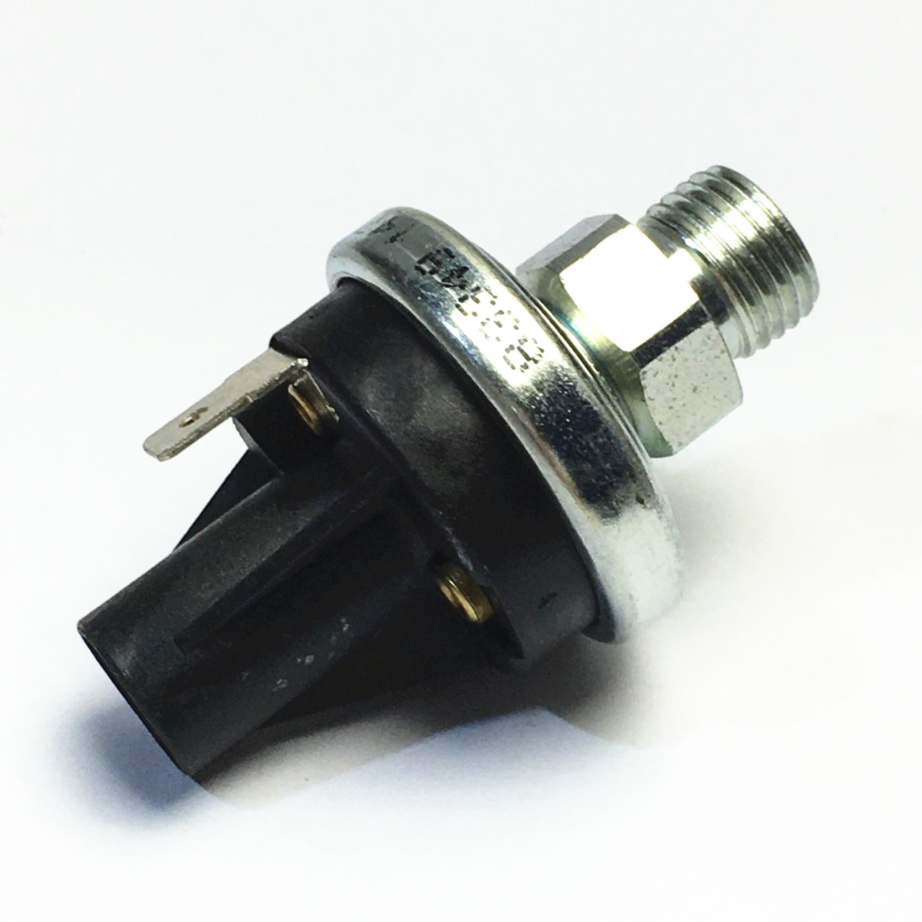BorgWarner 1042-08240-06 Pressure Sensor T130129 1042-08240-06 10420824006