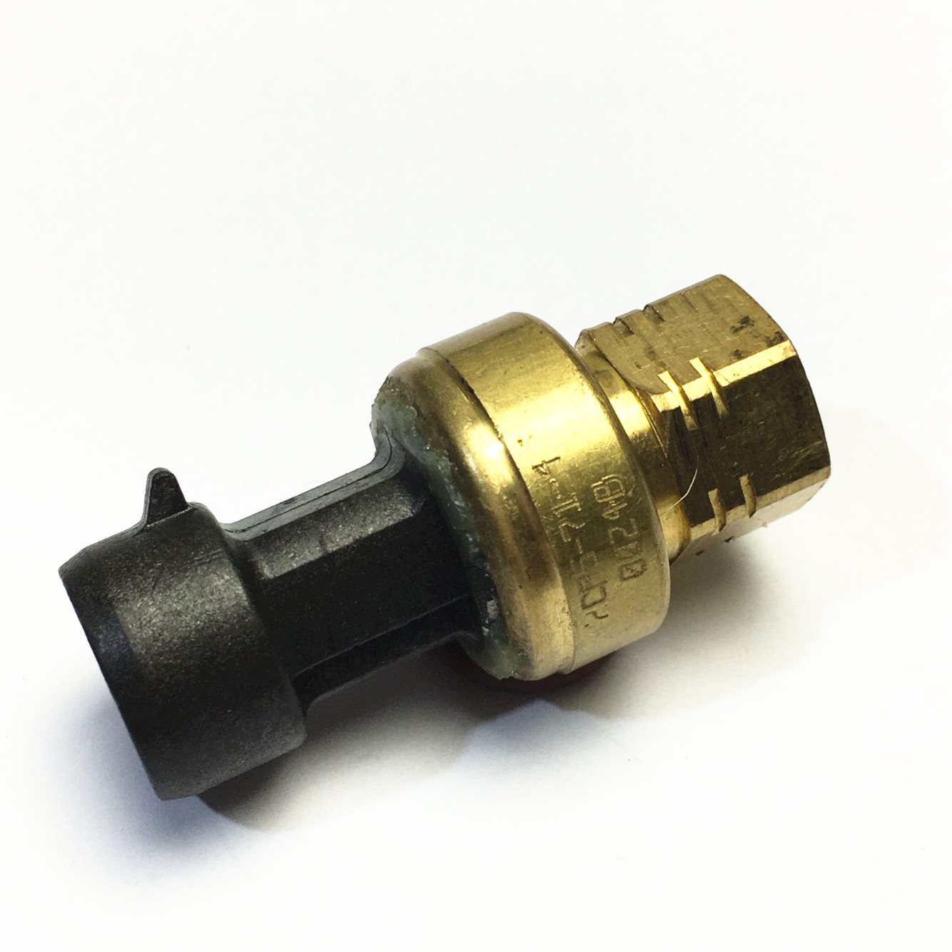 Sensata Technologies 2CP5-71-46 Pressure Sensor 150PSI