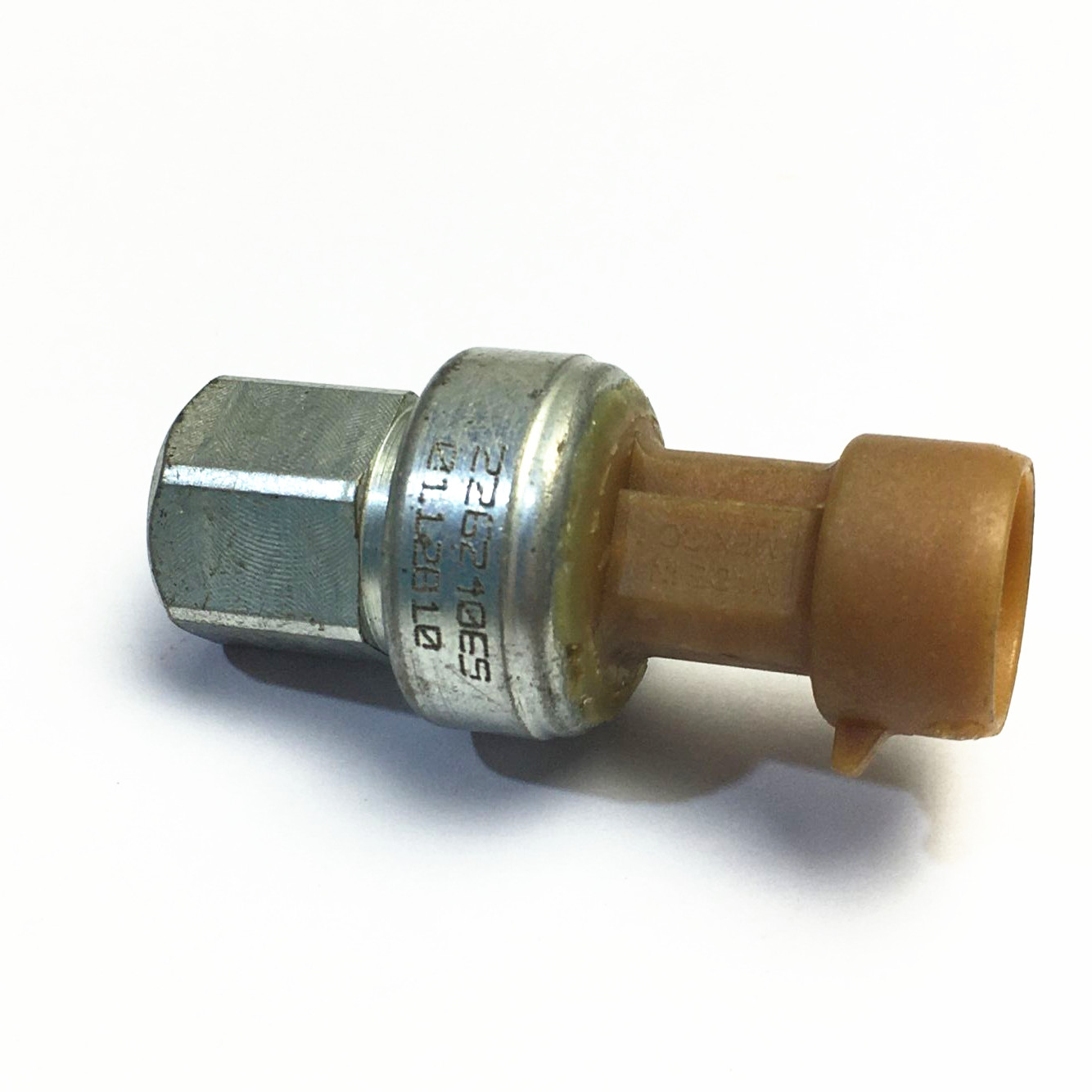 AC Pressure Switch Sensor GM Chevrolet GMC Cadillac 13587698 22624069 37344