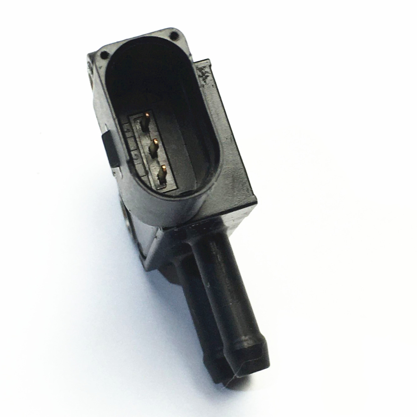 Intake Air pressure sensor For Kubota 1J520-18601, D1803 V1505 V2403 V2607 V3307