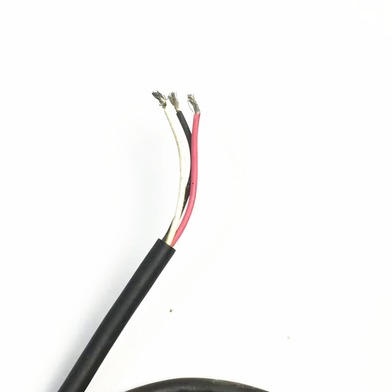 Honeywell SR2C-B4 SR2CB4 Hall Effect Sensor 40mA Unipolar 1.8V/2.5V/3.3V/5V/9V/12V/15V/18V/24V 3-Pin