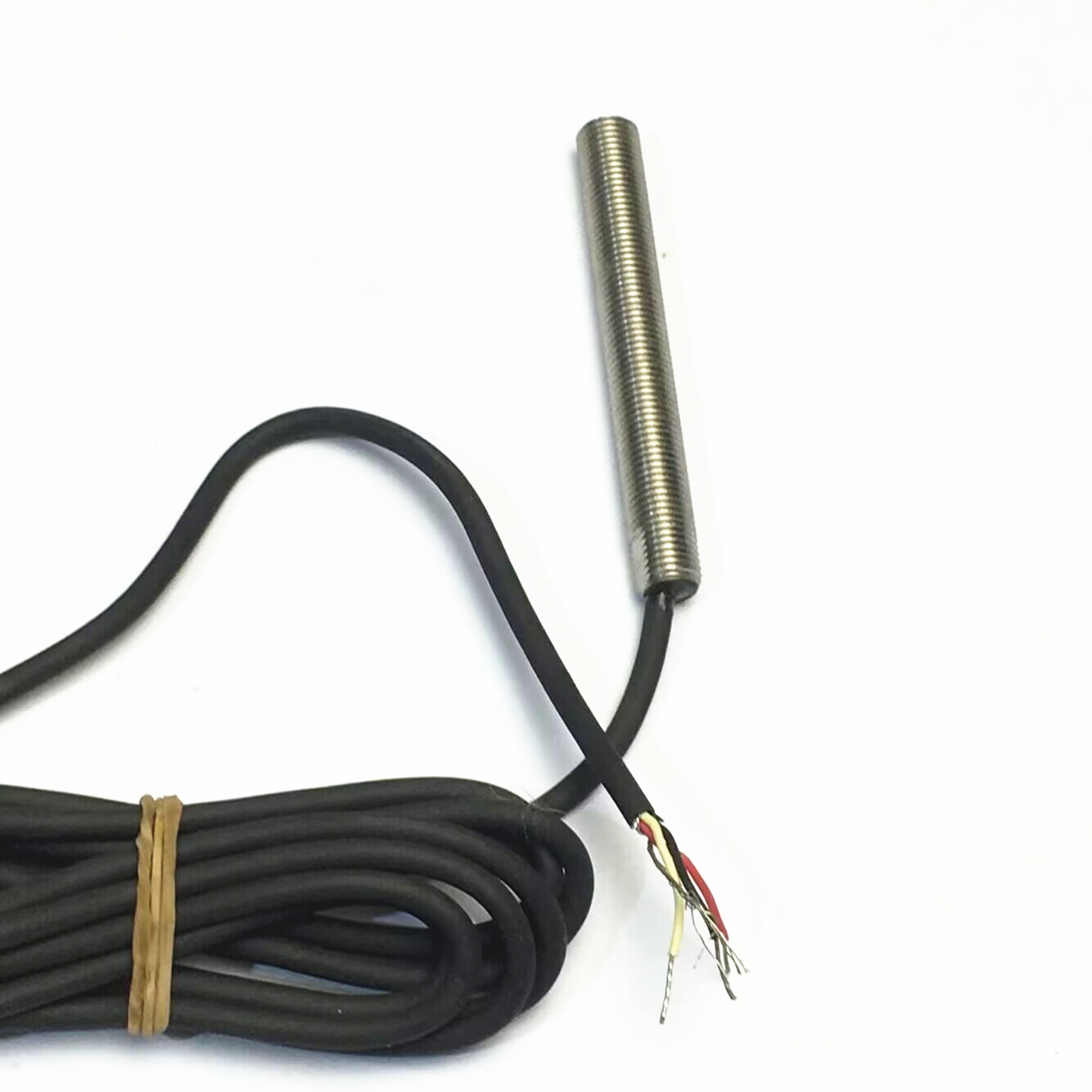 Honeywell LCZ260-30 Sensor, Hall Effect, Digital, 20 mA, 4.5 - 26 VDC, IP68, LCZ Series