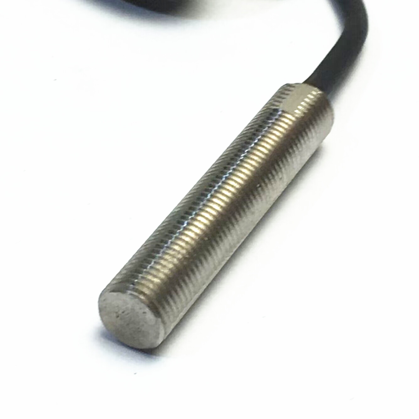 Honeywell LCZ260 Speed Sensor, LCZ Series, Hall Effect, 3/8-24UNF-2A Thread, 4.5 to 26 Vdc, Sink Output