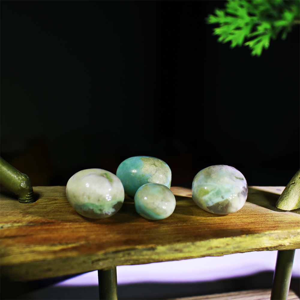 Green flower agate tumble