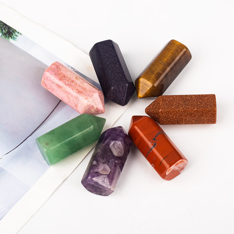 Natural crystal column ornaments