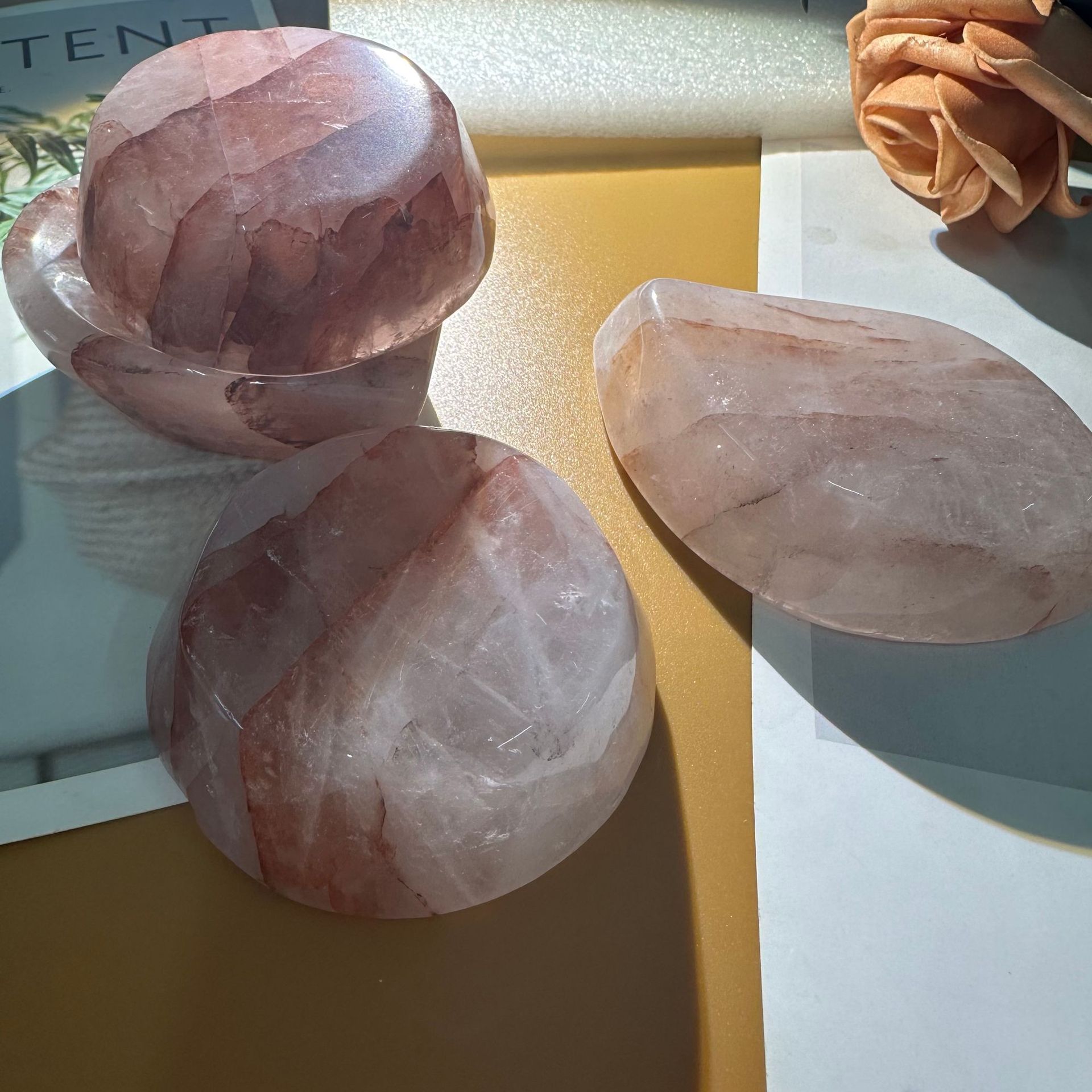 Natural crystal bowl ornament base