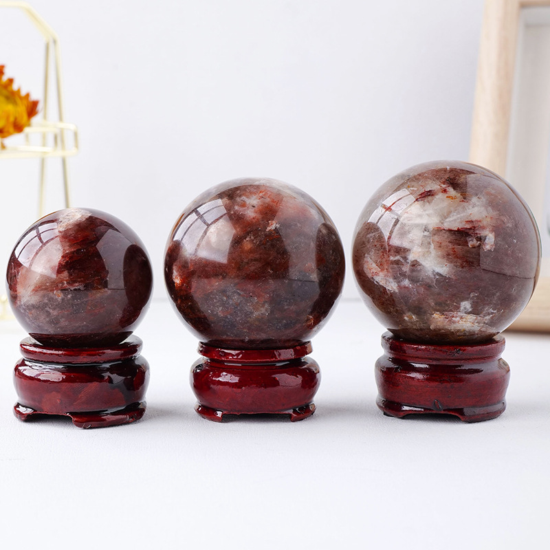 Natural red glue flower crystal ball
