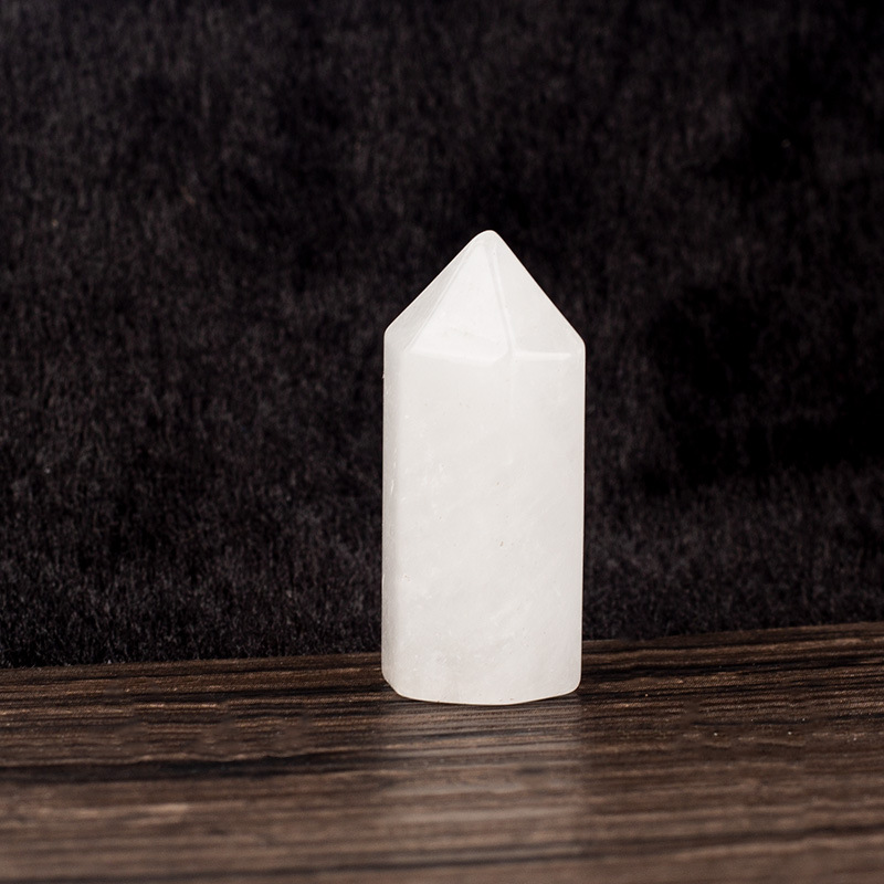 Natural crystal column ornaments