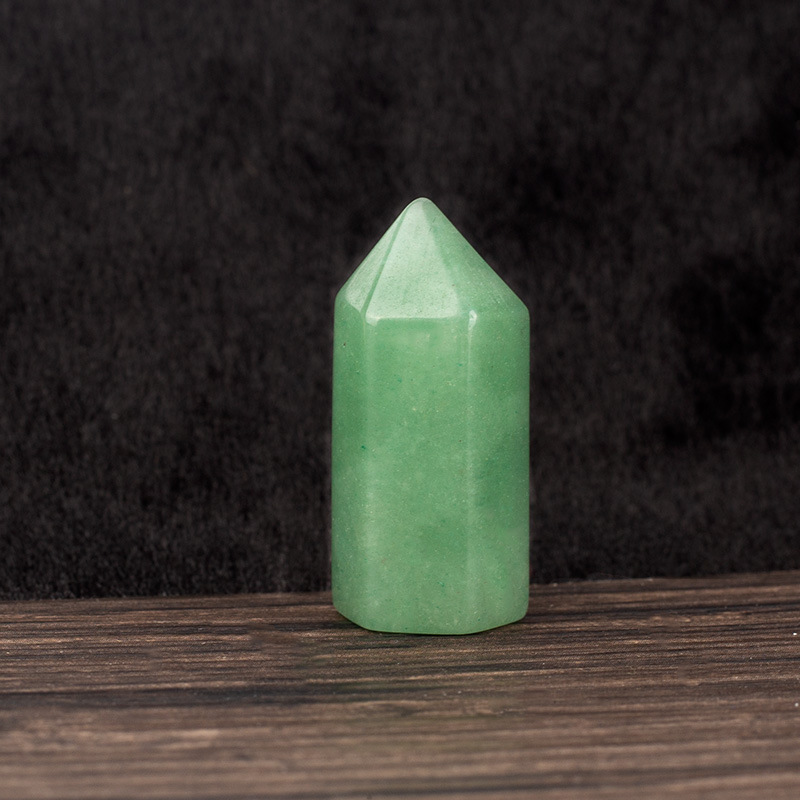 Natural crystal column ornaments