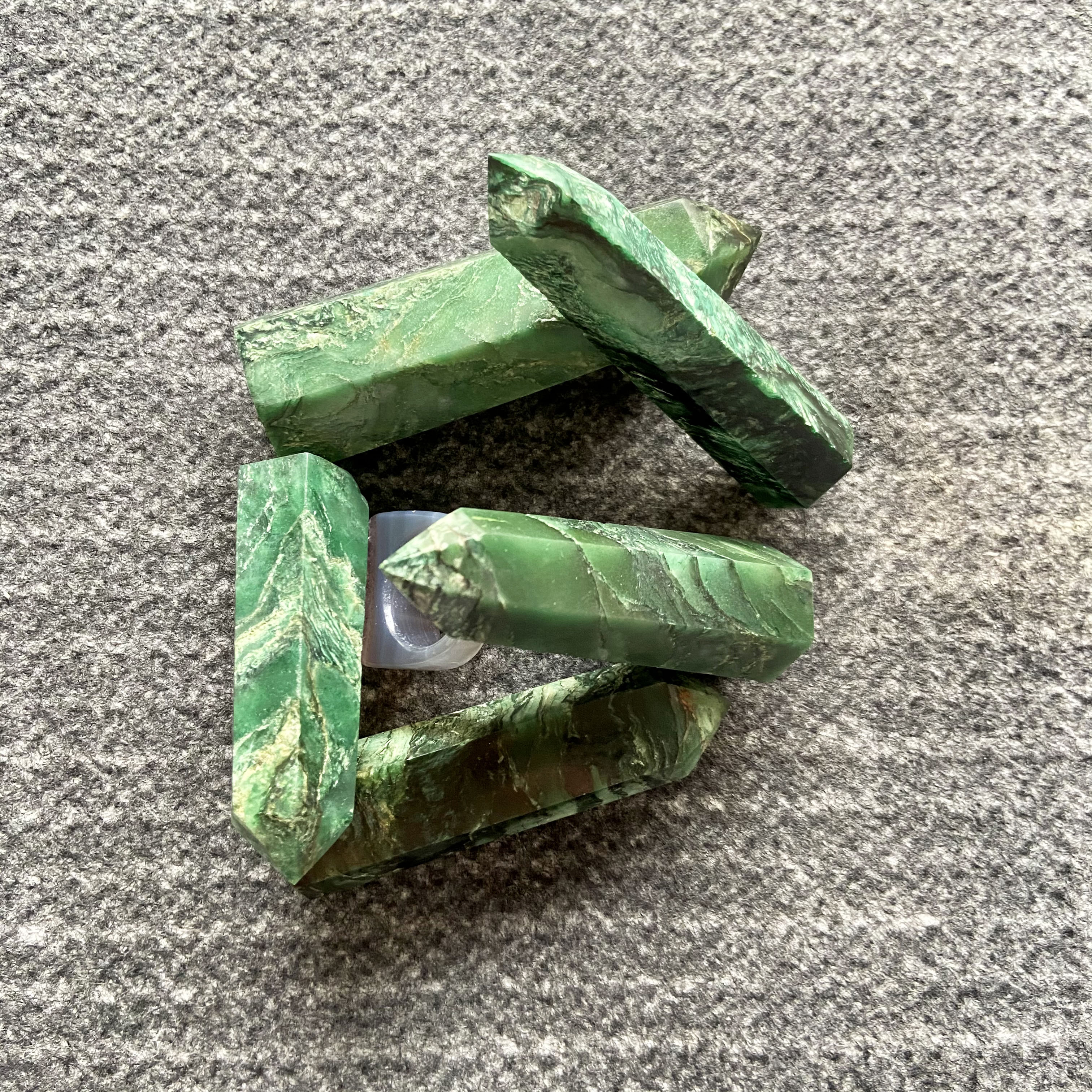 Green Mica Tower 1KG