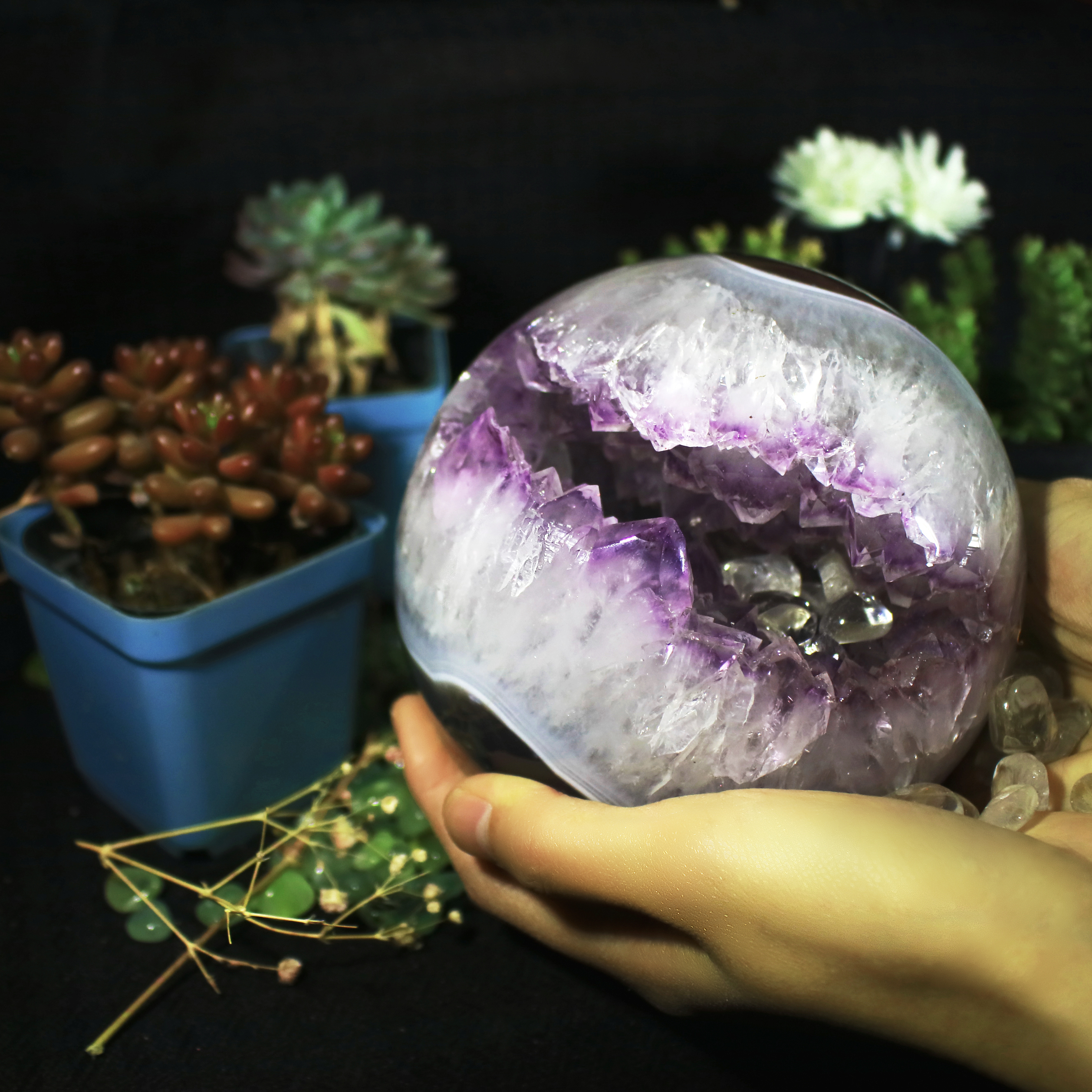 Druzy amethyst sphere