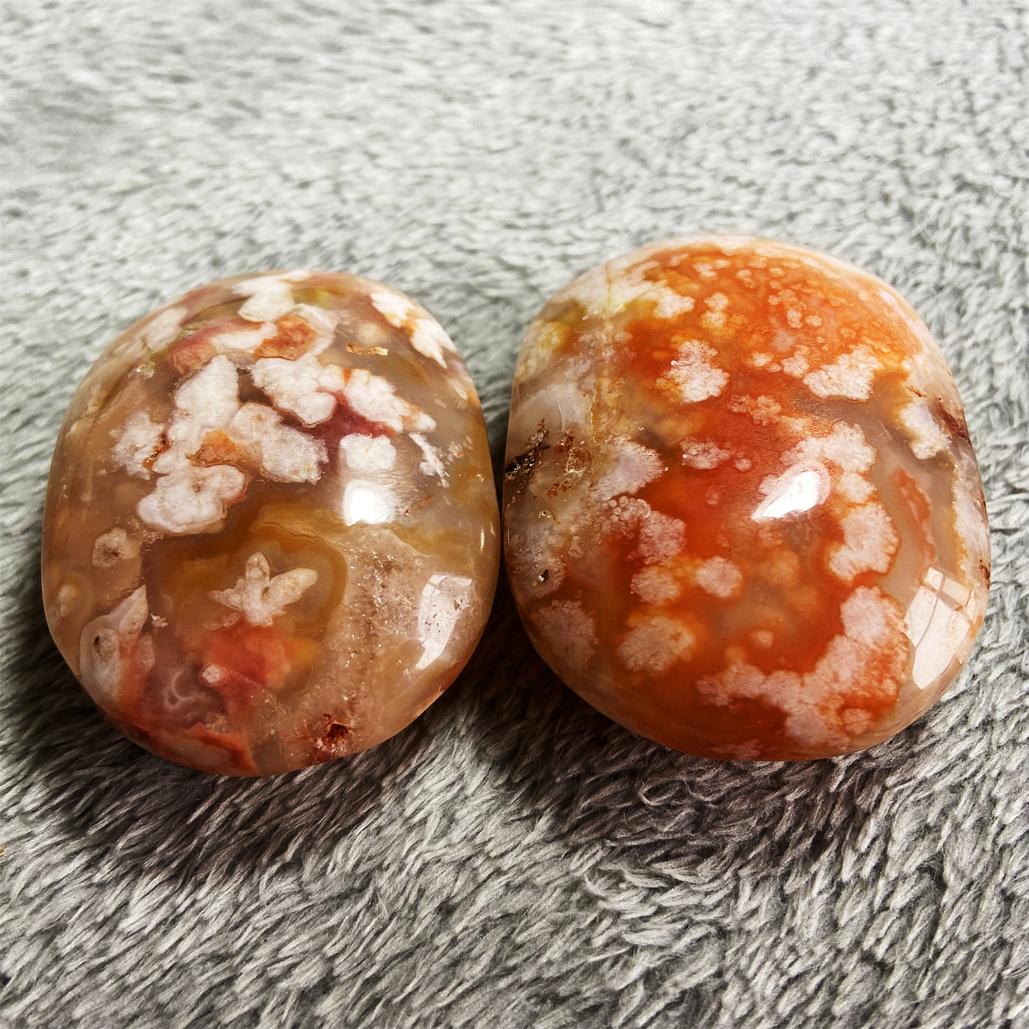 Red Flower Agate Palm 1KG