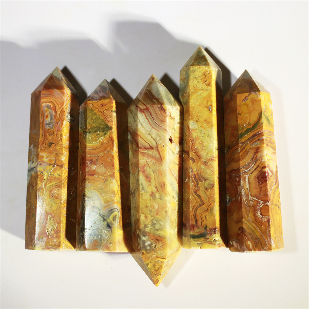 Crazy lace agate tower