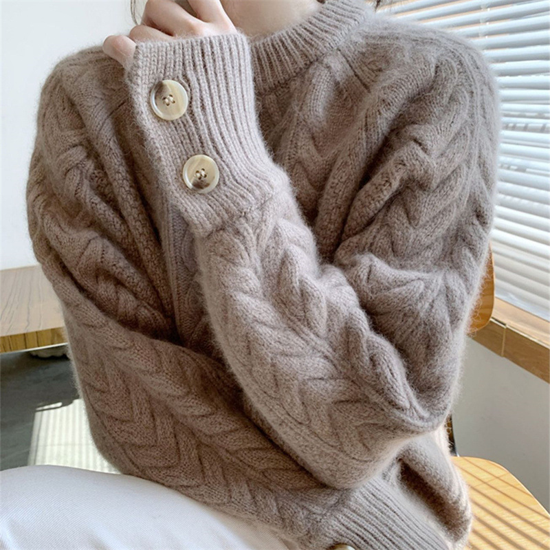 2022 new autumn and winter round neck sweater for women thickened loose retro lazy style fried dough twist knitting pullover for women
