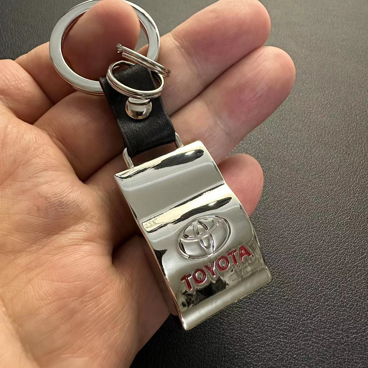 Metal TOYOTA Car Logo Keyring Keychain Netby