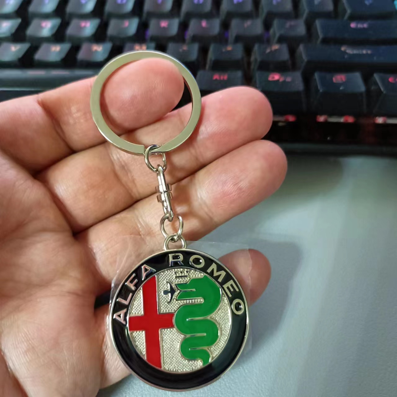 Metal Alfa Romeo Car Logo Keyring Keychain Netby