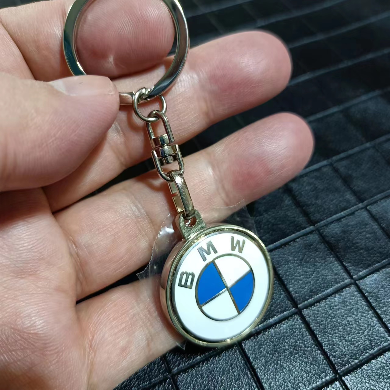 Metal BMW Car Logo Keyring Keychain Netby