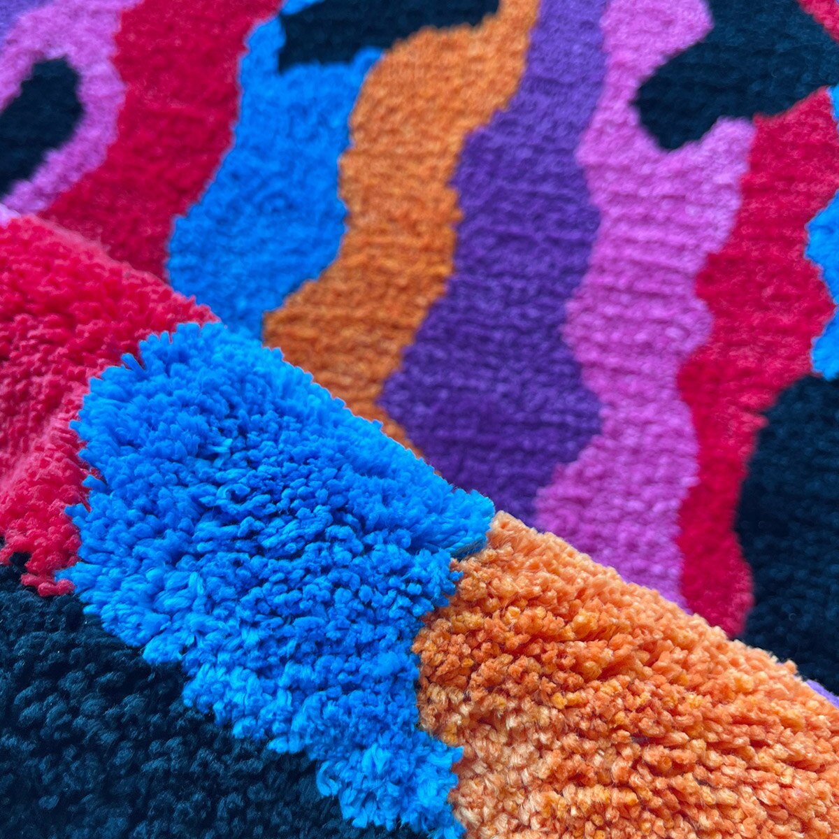 Twisted Smiling Tufted Carpet Rug Purely Handmade Soft Suitable for Room Decor Fluffy Carpets Bedroom Bathroom Independent