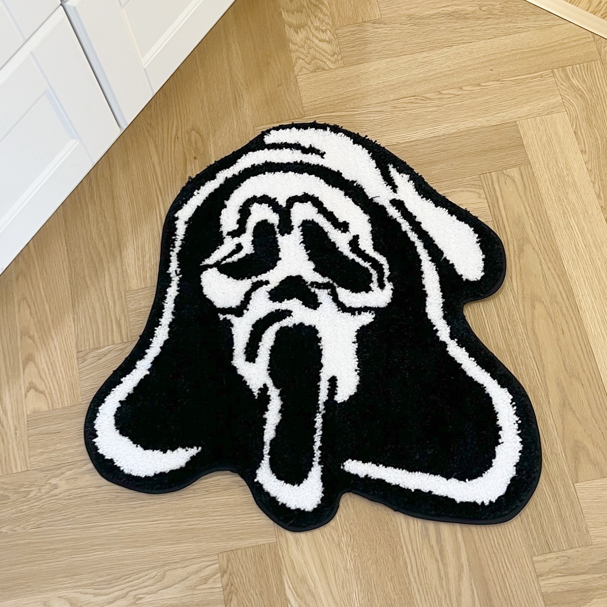LAKEA Cool Black Ghost Tufting Rug for Halloween Horrible Living Room Mat Soft Chic Rug Anti Slip Pad Aesthetic Personal Home Decor