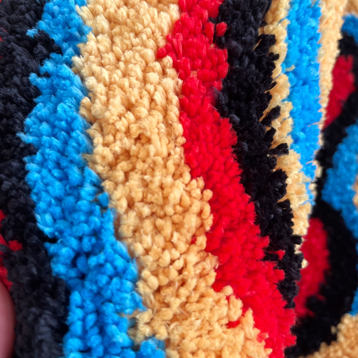 LAKEA Trippy Smiling Face Rug Handmade Rug Tufted Rug Gift for Friend Rugs for Bedroom Geek Gift Home Decor Carpet