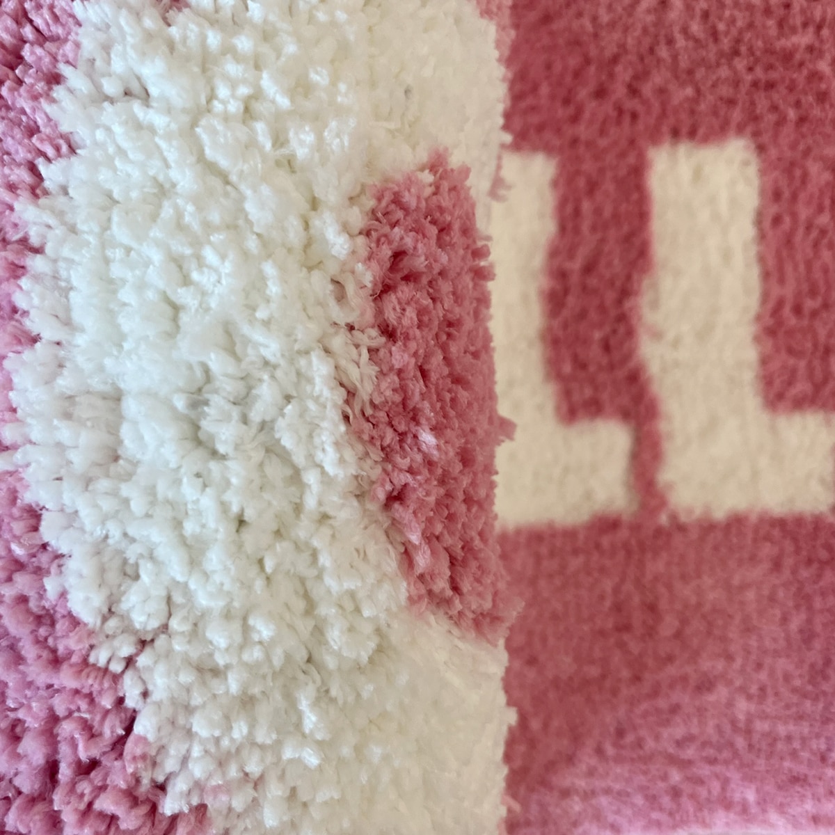 LAKEA Chill Pill Custom Rug Oval Tufted Rug Bath Mat Door Floor Mat Pink Home Decor Carpet Camping Mat Waterproof  Anti-Slip