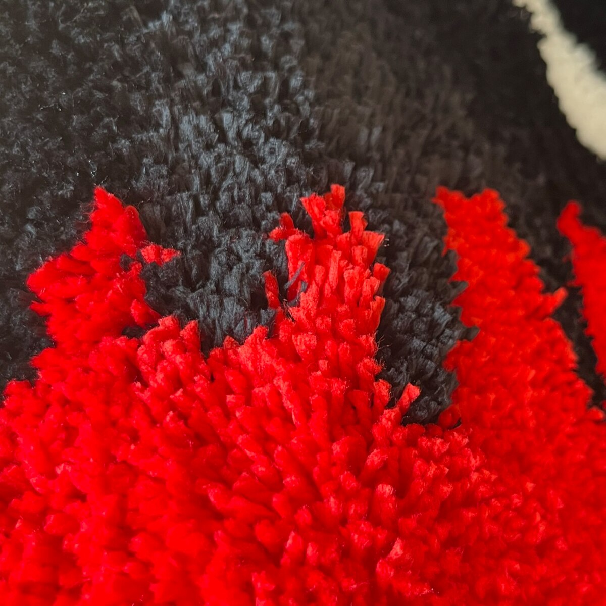 LAKEA Handmade Spooky Ghost Rugs Tufted Soft Non-Slip Plush for Perfect Halloween Home Decor Tufted Material Best Gift Choice