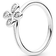 Four-Petal Flower Ring