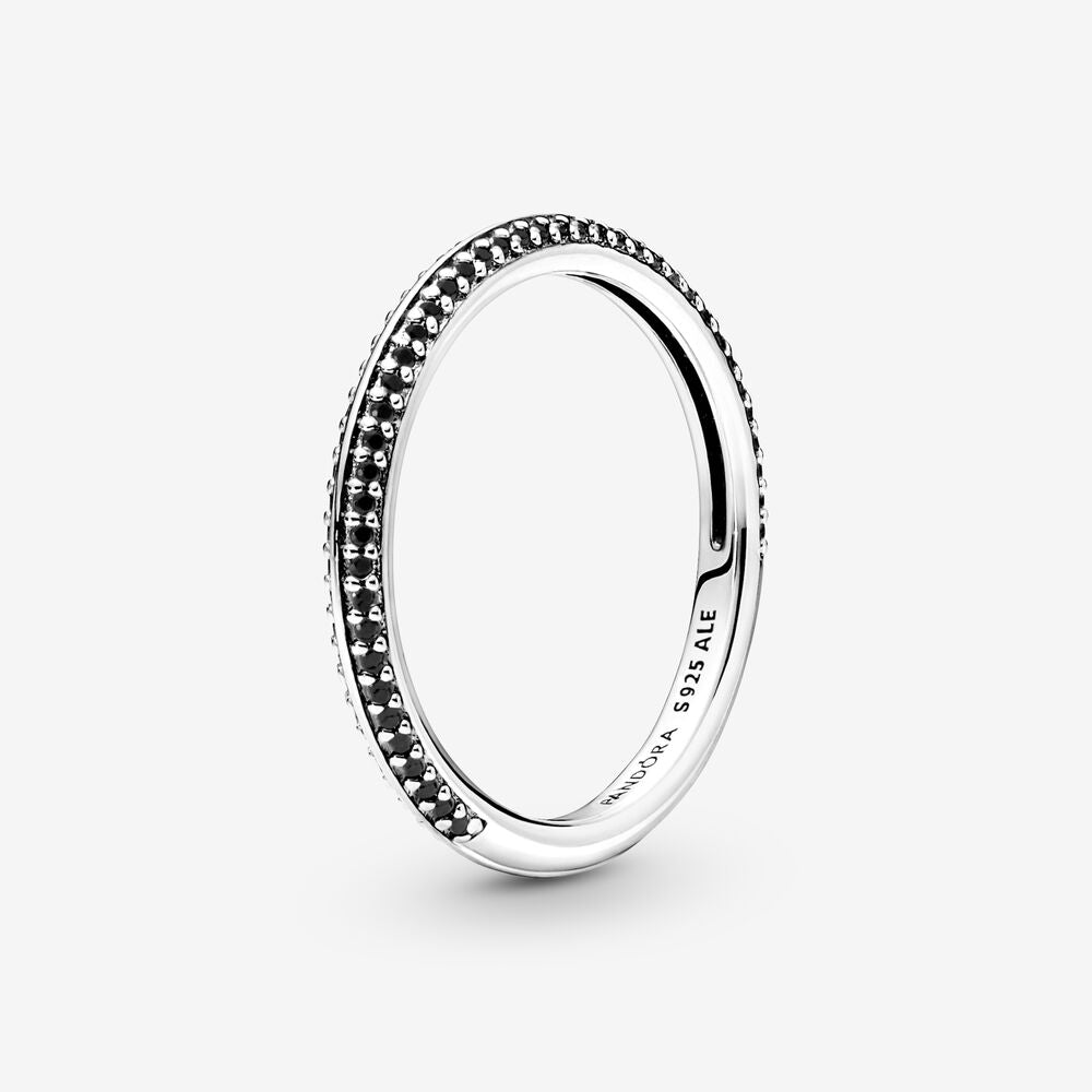 ME | Pave Ring Black Crystal