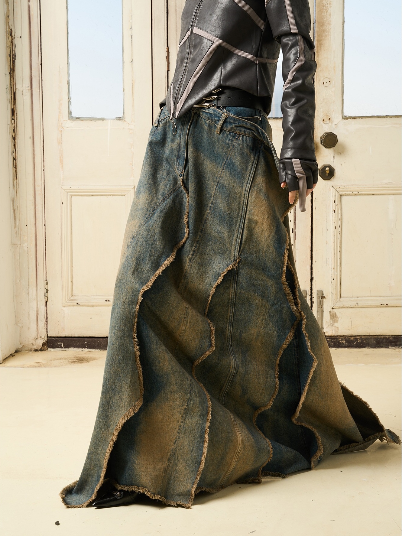 1/3 BLIND 23SS IRREGULAR LAYERED WASHED DENIM LONG SKIRT