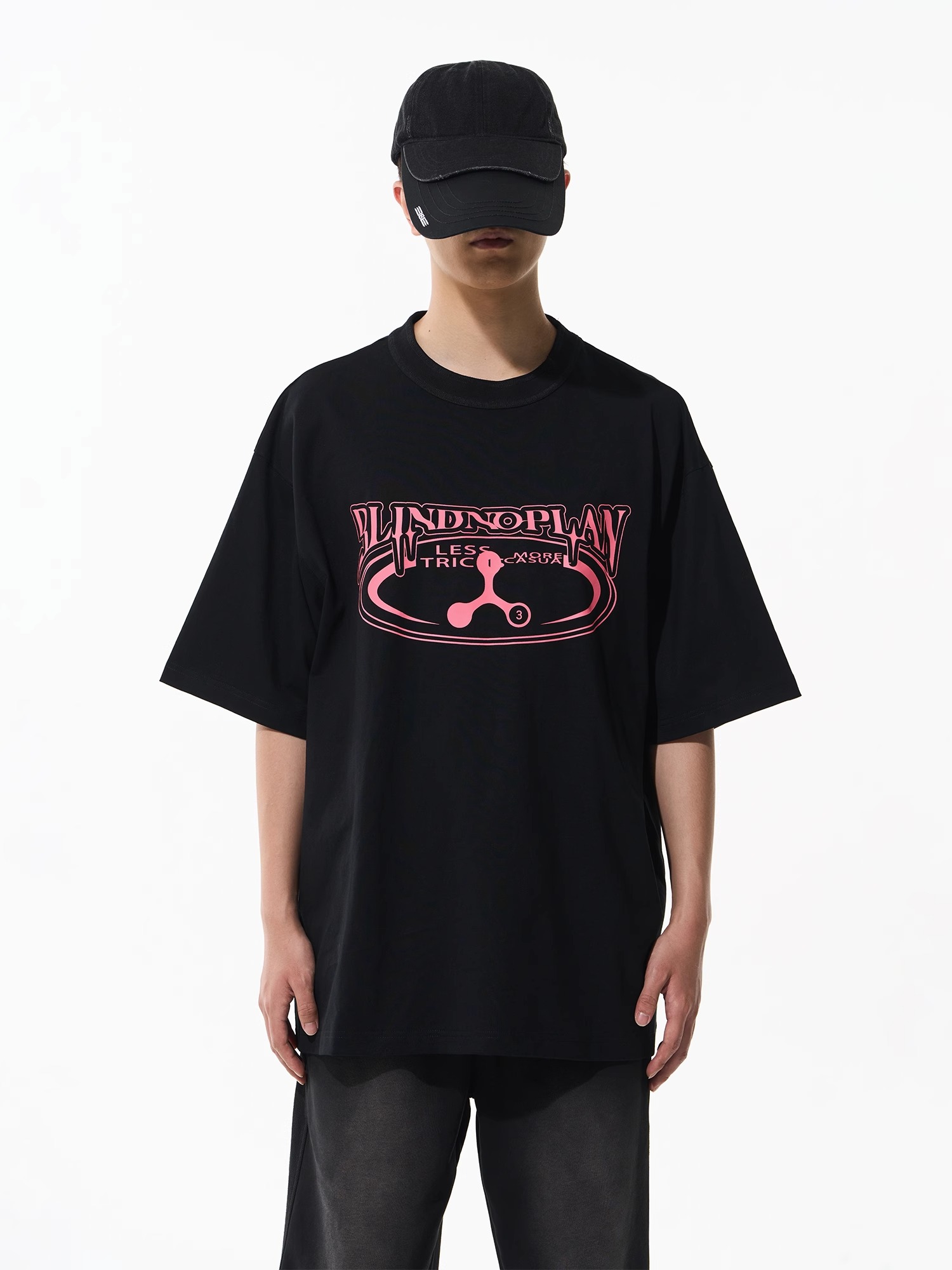 BLINDNOPLAN 23SS BASIC LOGO PRINT T-SHIRT