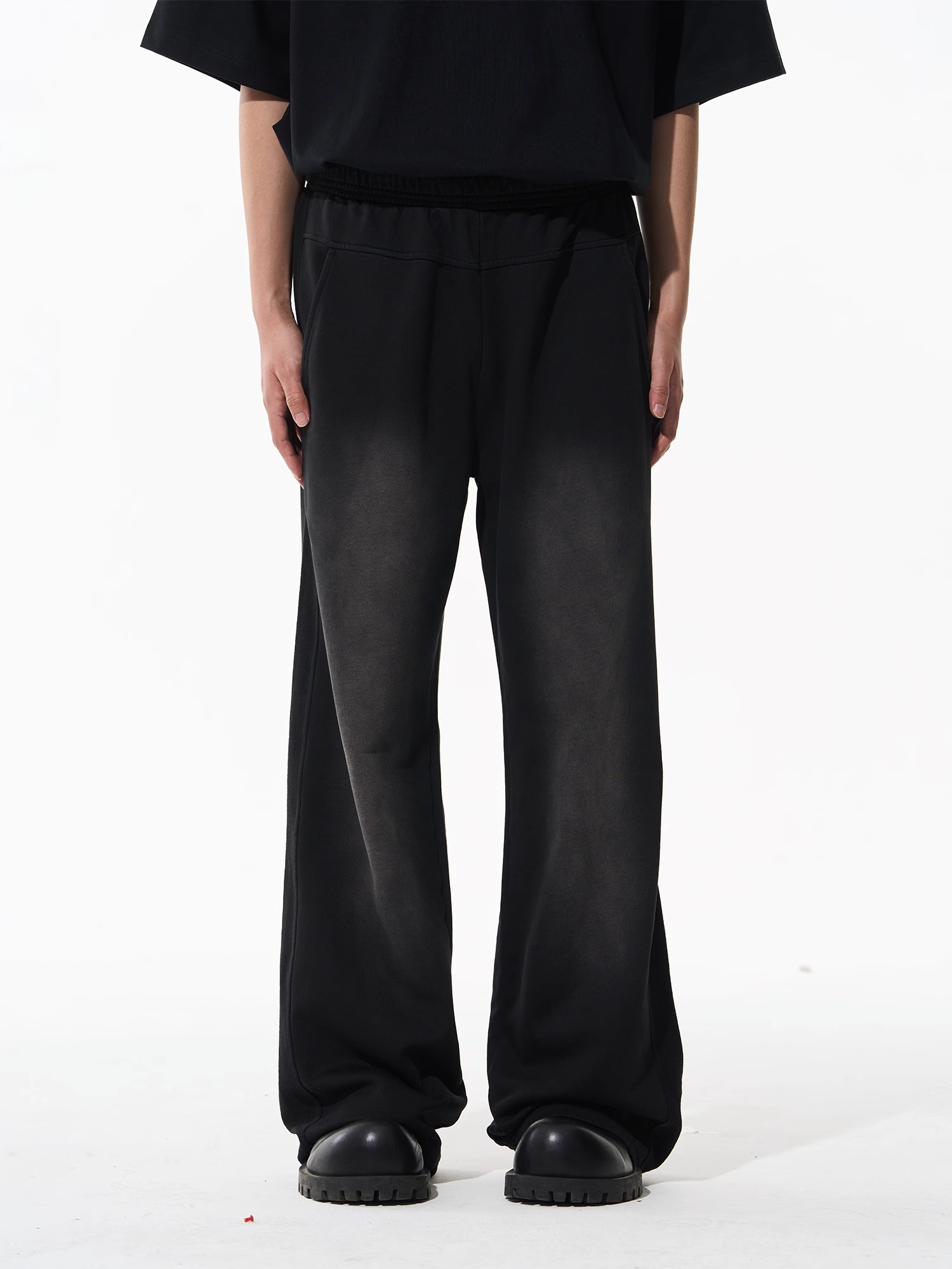 BLINDNOPLAN 23SS BASIC STONEWASHED GRADIENT CARGO PANTS