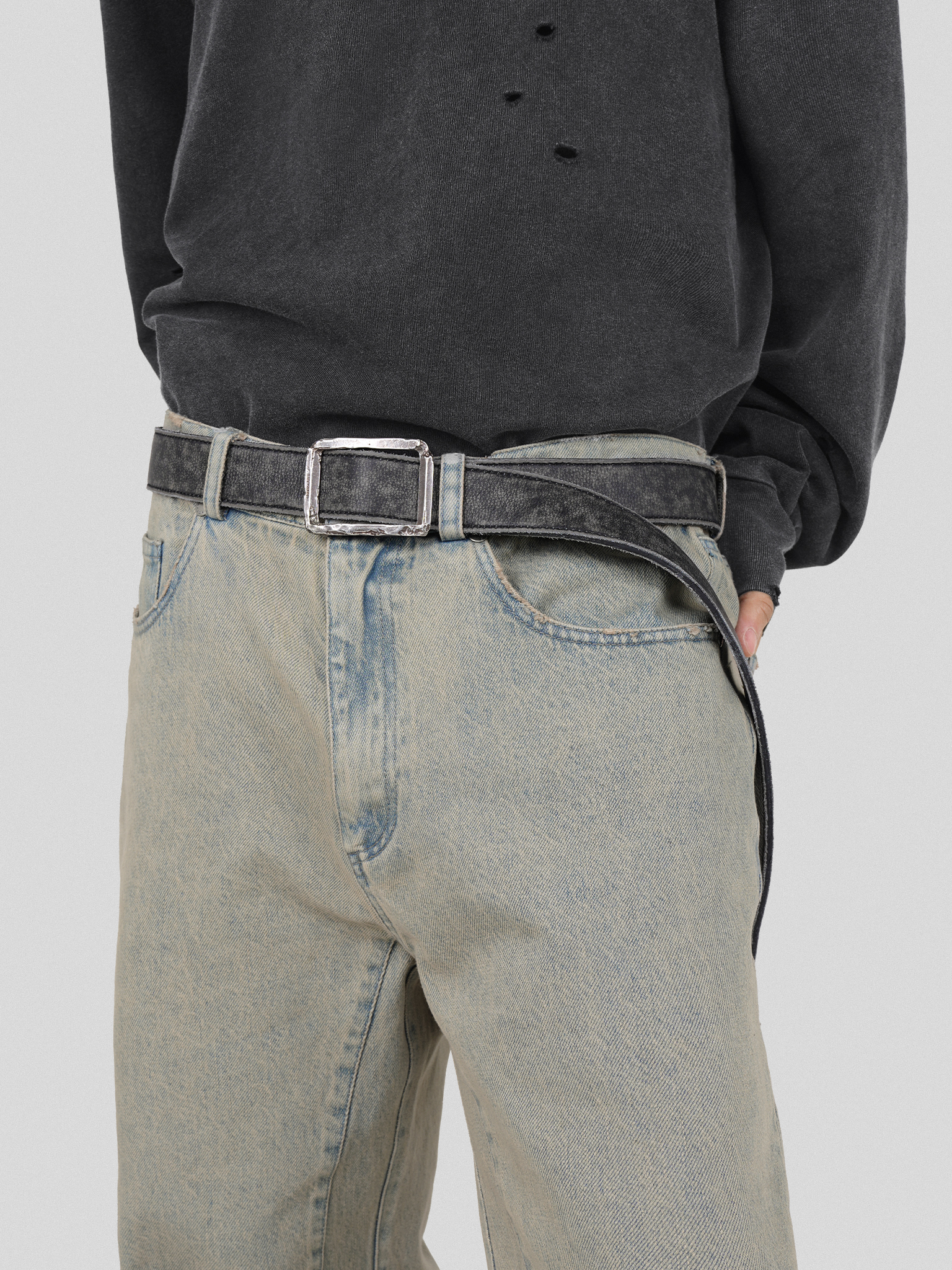 UNDERWATER SS23 DISTRESSED LEATHER BELT