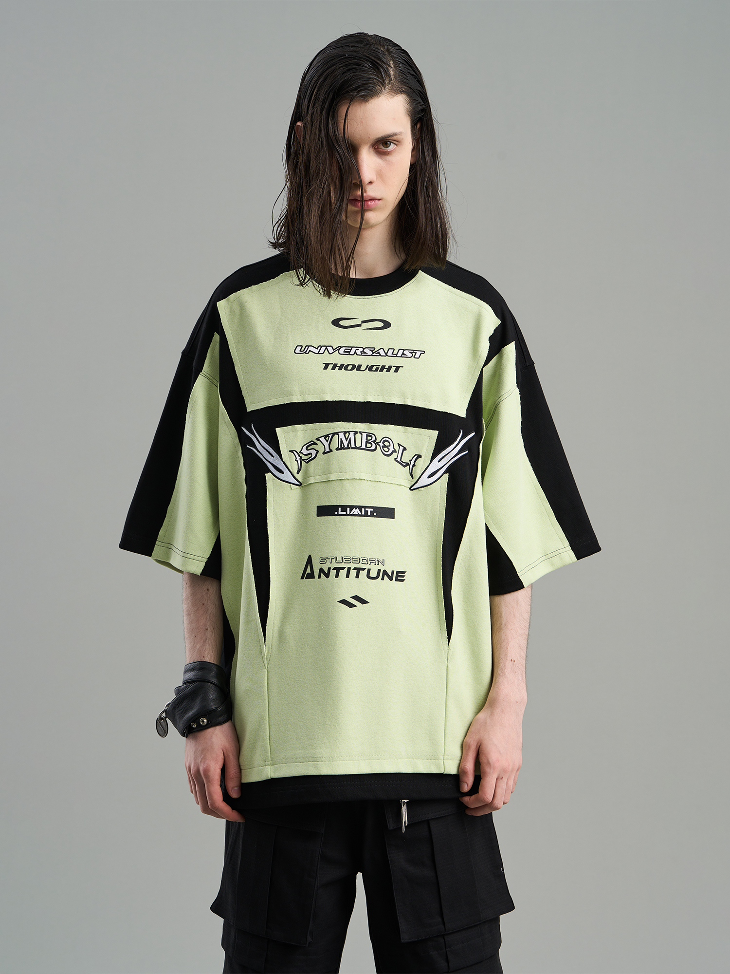 BLINDNOPLAN 23SS COLOR-BLOCK FRAYED APPLIQUÉ PRINT T-SHIRT