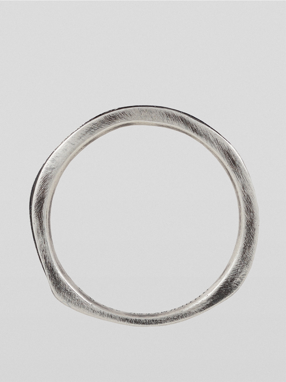 UNDERWATER SS22 CROSS ENGRAVED RING