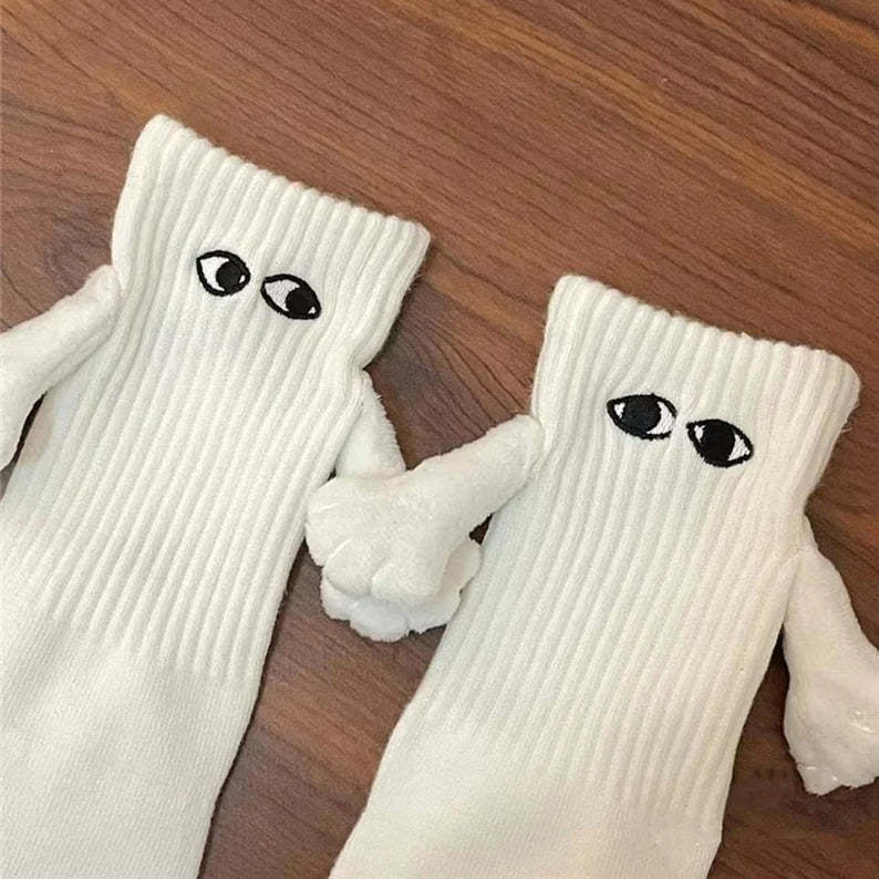 Couple Holding Hands Socks Funny Magnetic Suction Socks Cute Show Off Socks for Women Men 2Pairs/pack