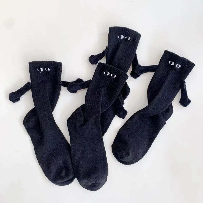 Novelty Magnetic Suction 3D Doll Couple Socks Funny Holding Hands Socks Cute Show Off Socks for Women Men 2Pairs/pack