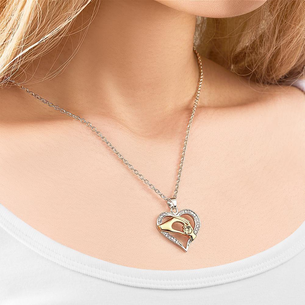Creative Necklace Gold Hand in Hand Heart Pendant Gift - soufeelus