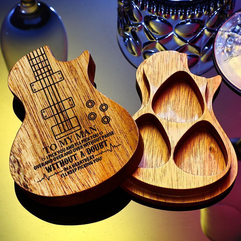 Guitar Wood Picks Box Guitar-shaped Picks Box Plectrum Container 3PCS Guitar Pick Unique Gifts for Musician