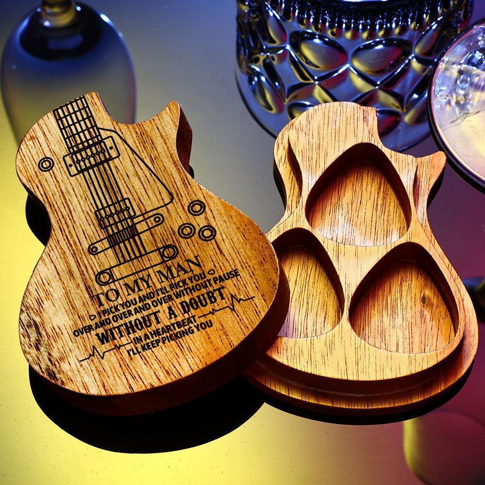 Guitar Wood Picks Box Guitar-shaped Picks Box Plectrum Container 3PCS Guitar Pick Unique Gifts for Musician