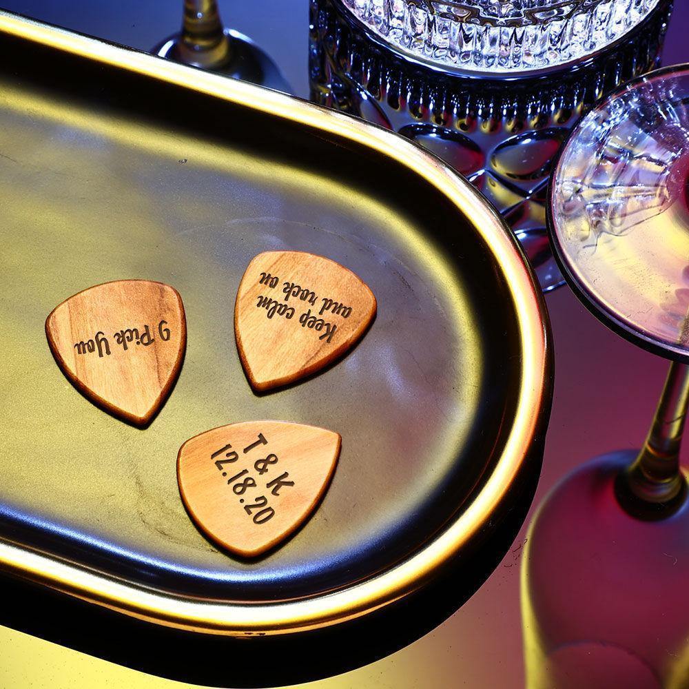 Custom 3PCS Guitar Pick Guitar Wood Picks Box Guitar-shaped Picks Box Plectrum Container Romantic Gifts - soufeelus