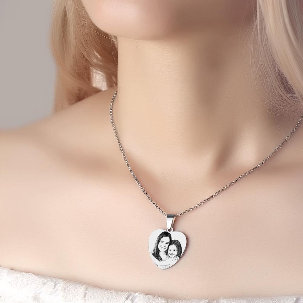 Photo Engraved Tag Necklace Heart-shaped with Engraving Stainless Steel Gifts for Mom - soufeelus