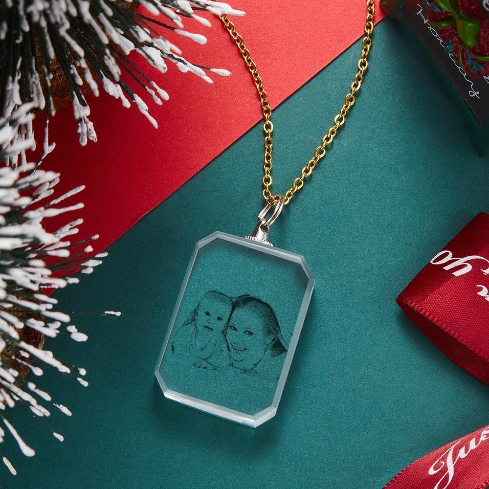 Photo Necklace Laser Etched Crystal Necklace Golden Color Chain Gifts Ideas Gifts for Mom - soufeelus