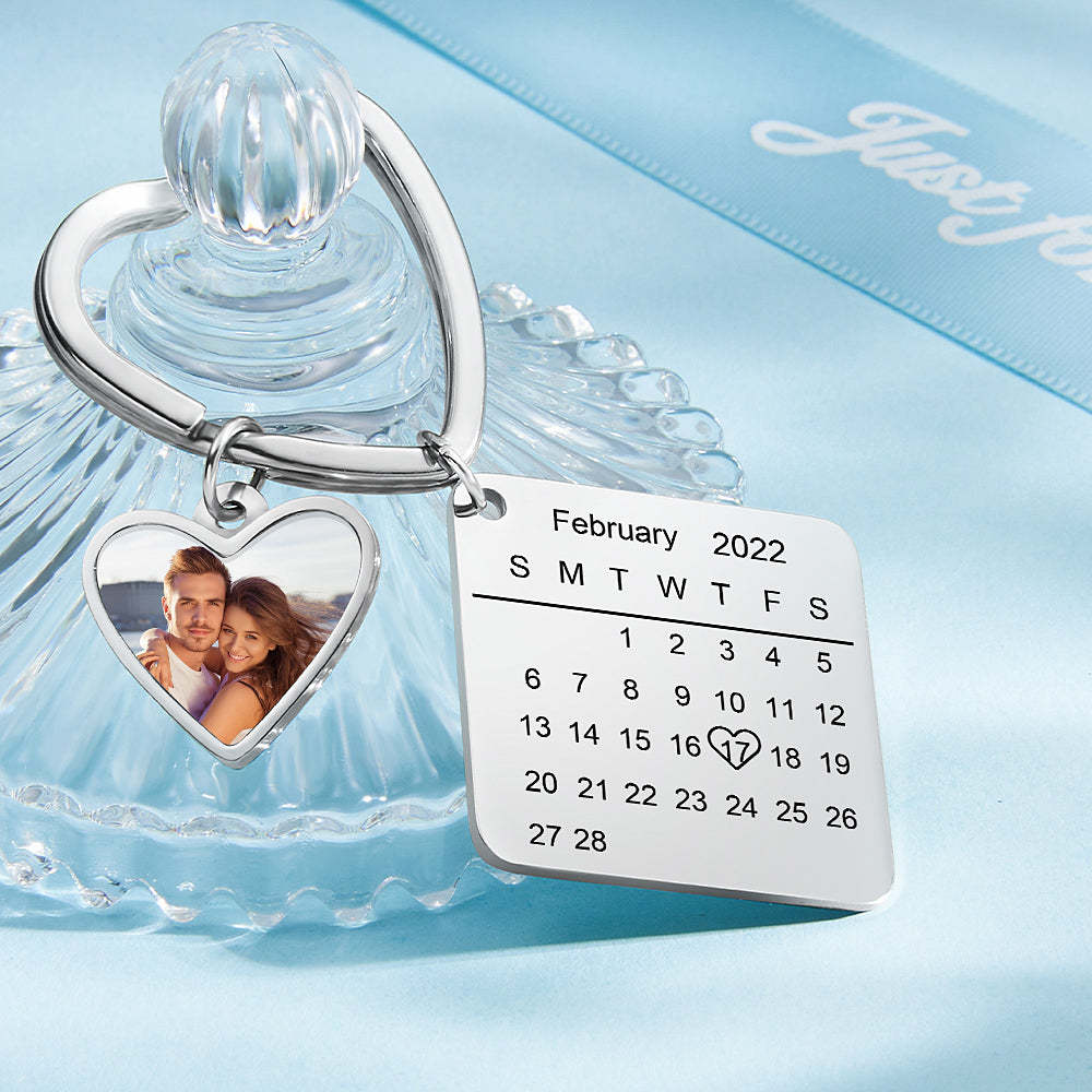 Custom Photo Calendar Keychain Heart Pendant Key Ring Save the Date for Couples - soufeelus