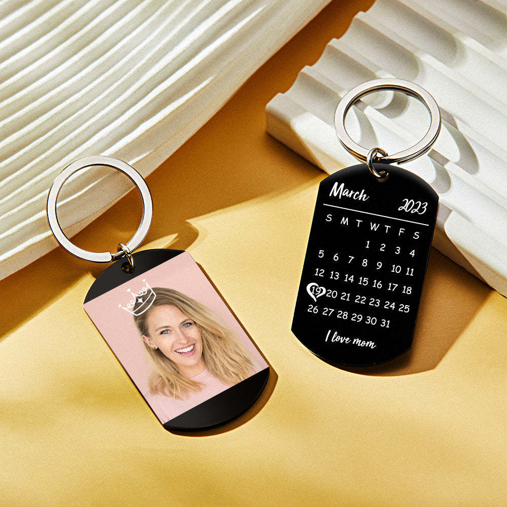 Custom Photo Calendar Keychain Crown Pattern Mother's Day Gift for Mom - soufeelus