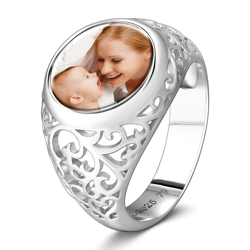 Round Mother S Photo Ring Silver