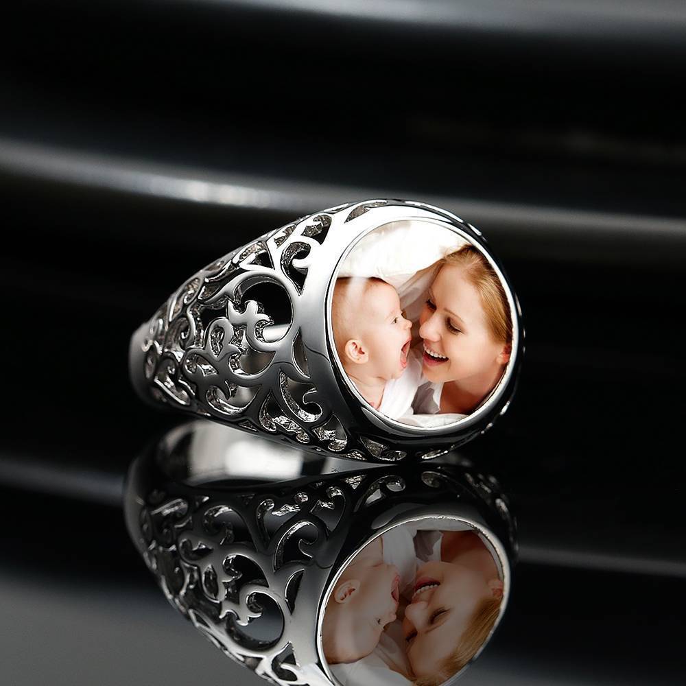 Round Mother S Photo Ring Silver