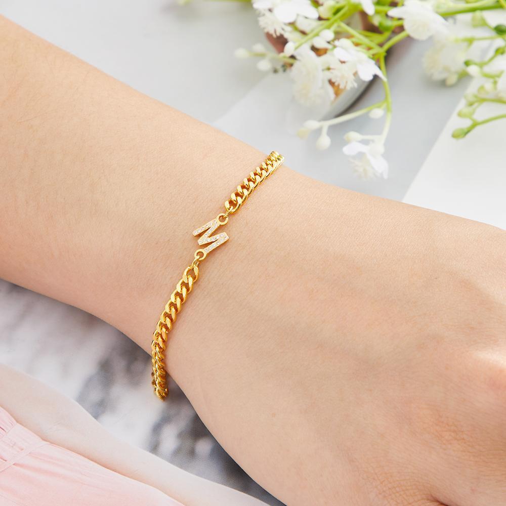 Custom Engraved Gold Letter Bracelet Gifts for Girlfriend Bridesmaid Gift