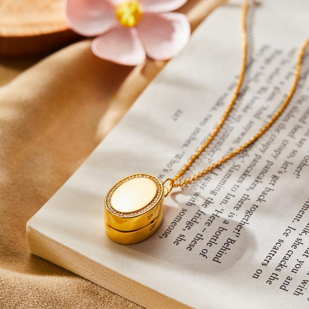 Oval Locket Photo Necklace Personalized Retro Memorial Picture Pendant Gift For Her - soufeelus